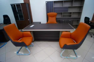 Bureau de Direction avec Retour et Caisson Fixe Marron-Beige D240 Ref 0224B