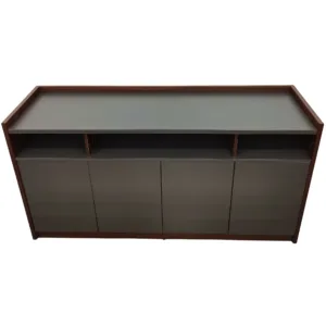 Bahut de bureau design bois noyer et gris – 4 portes avec système Touch-Latch et niches ouvertes 168,5 cm